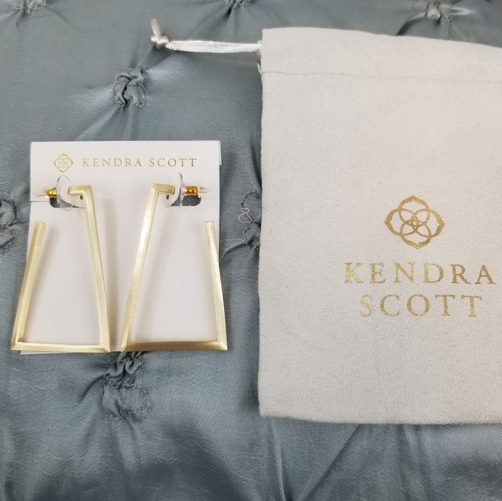 Kendra Scott, Easton, Gold Earrings - Picture 3 of 11